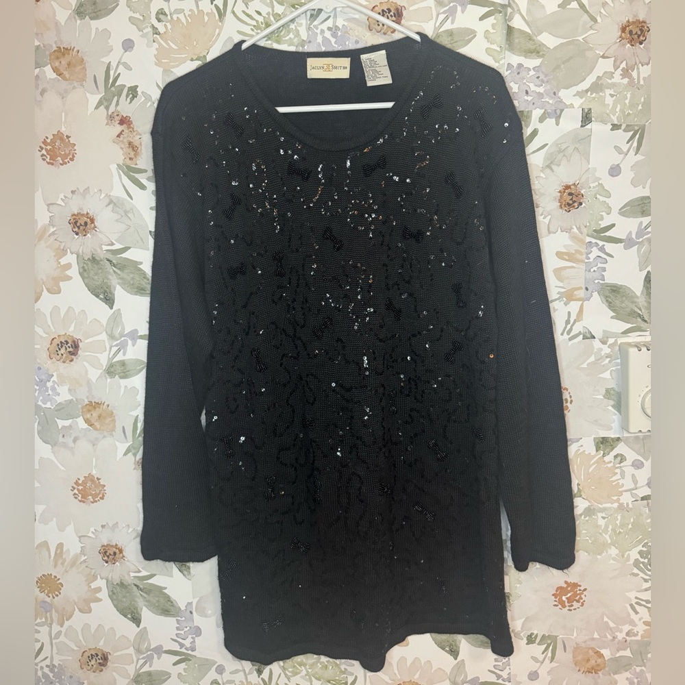 Jaclyn smith sequin bow print sweater 🛍